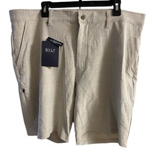 Bylt Men's Cream Flat Front Shorts Sz 40